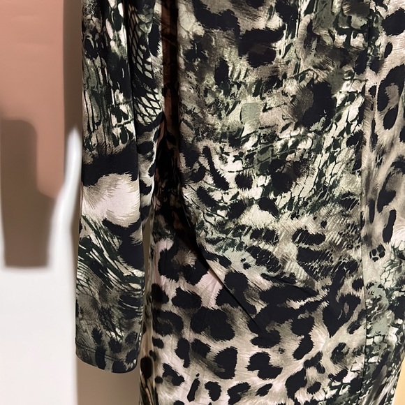 Effortless Style Animal Print Slip-On Dress SZ L - Picture 3 of 10